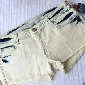 NWT True Religion Joey Cut-off Shorts Size 31